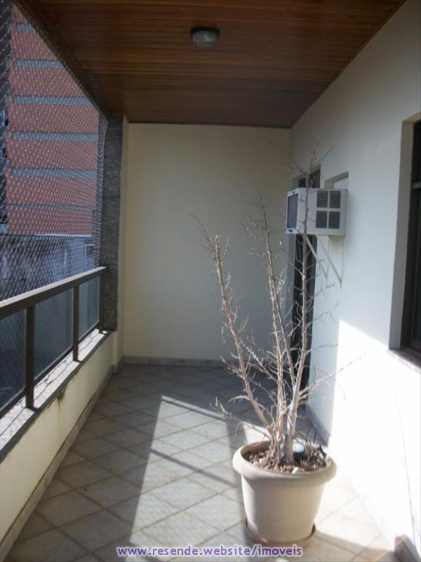 Apartamento para Alugar no Comercial em Resende RJ