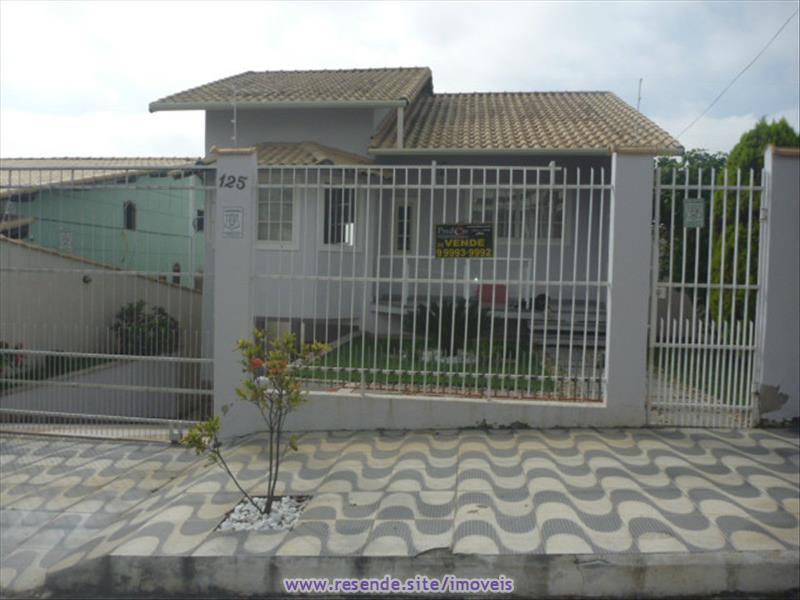 Sobrado a Venda no Morada da Colina em Resende RJ