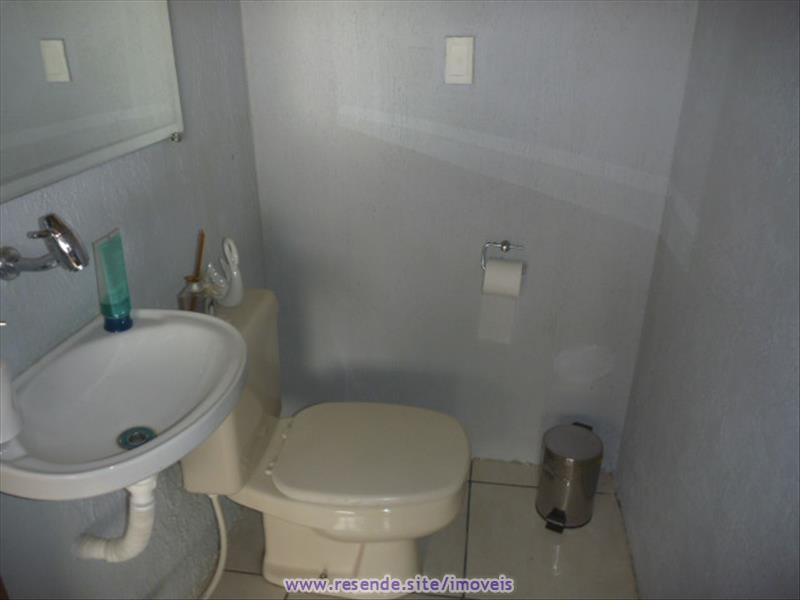 Sobrado a Venda no Morada da Colina em Resende RJ