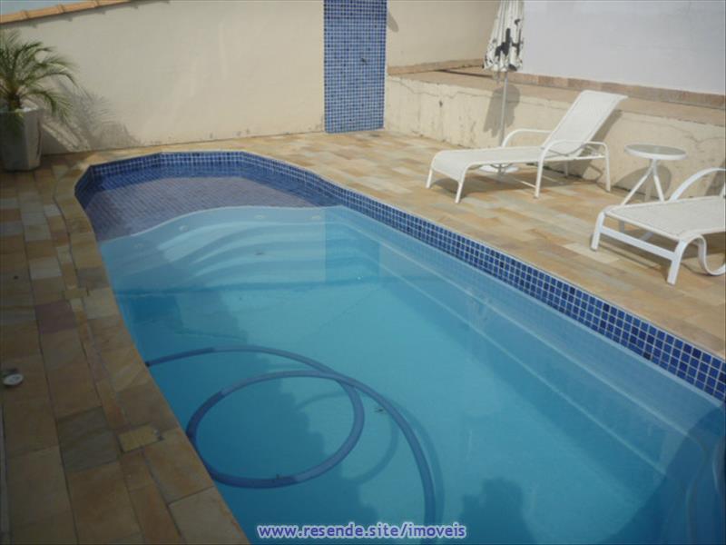 Sobrado a Venda no Morada da Colina em Resende RJ