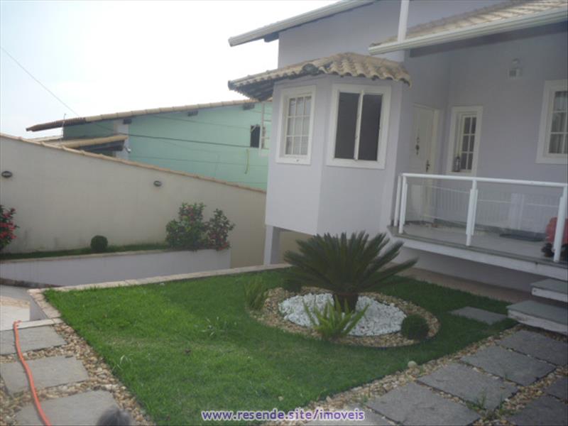 Sobrado a Venda no Morada da Colina em Resende RJ