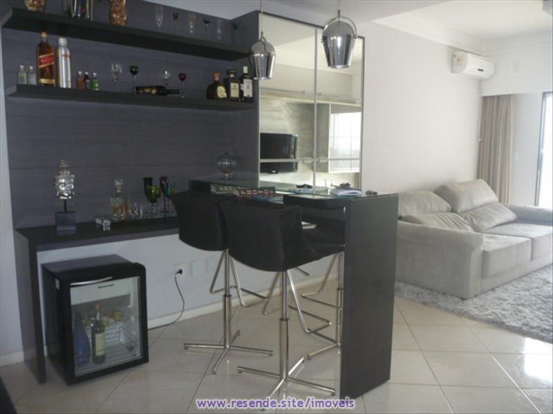 Sobrado a Venda no Morada da Colina em Resende RJ