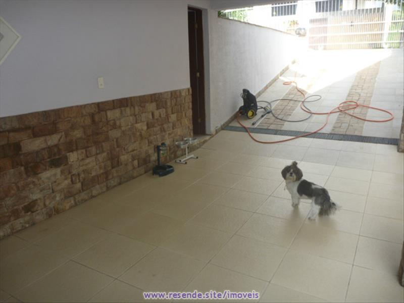 Sobrado a Venda no Morada da Colina em Resende RJ