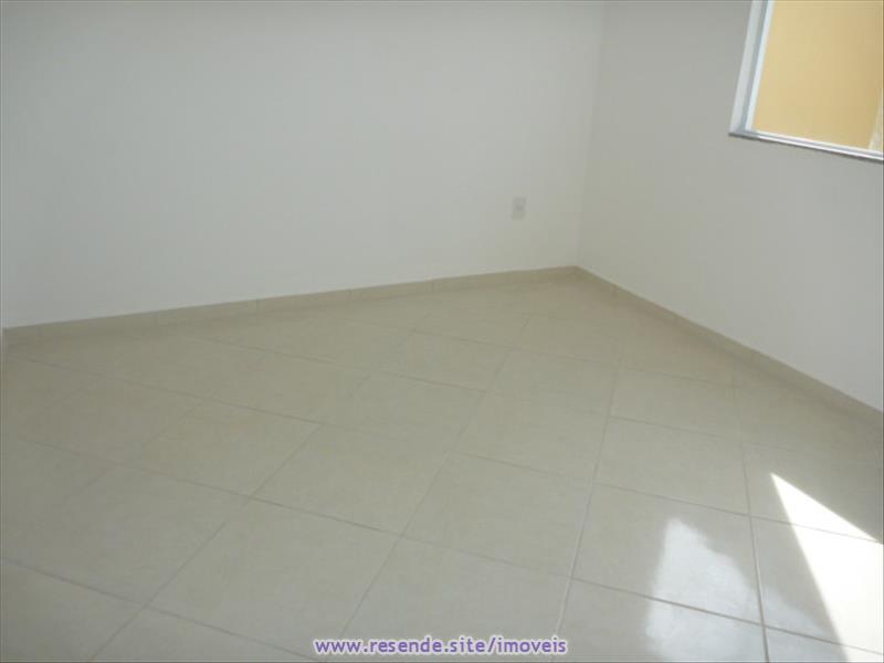 Sobrado a Venda no Parque Ipiranga II em Resende RJ