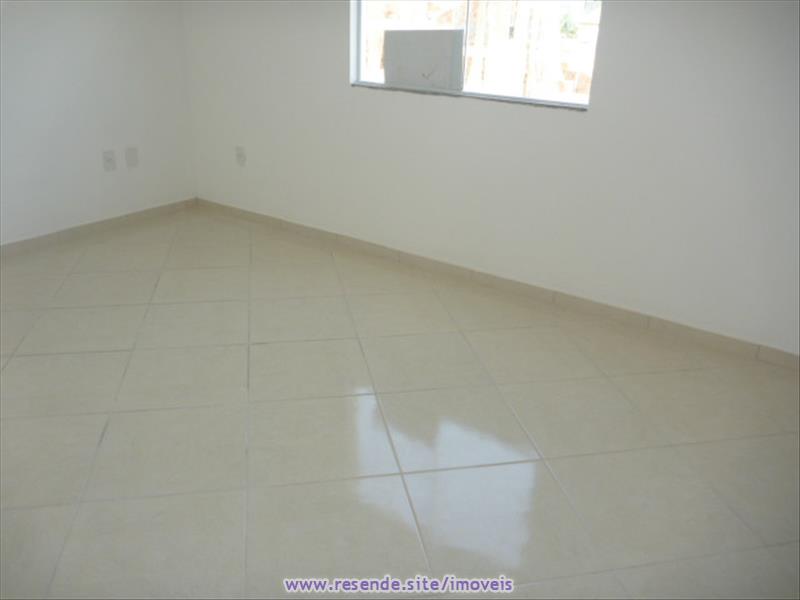 Sobrado a Venda no Parque Ipiranga II em Resende RJ