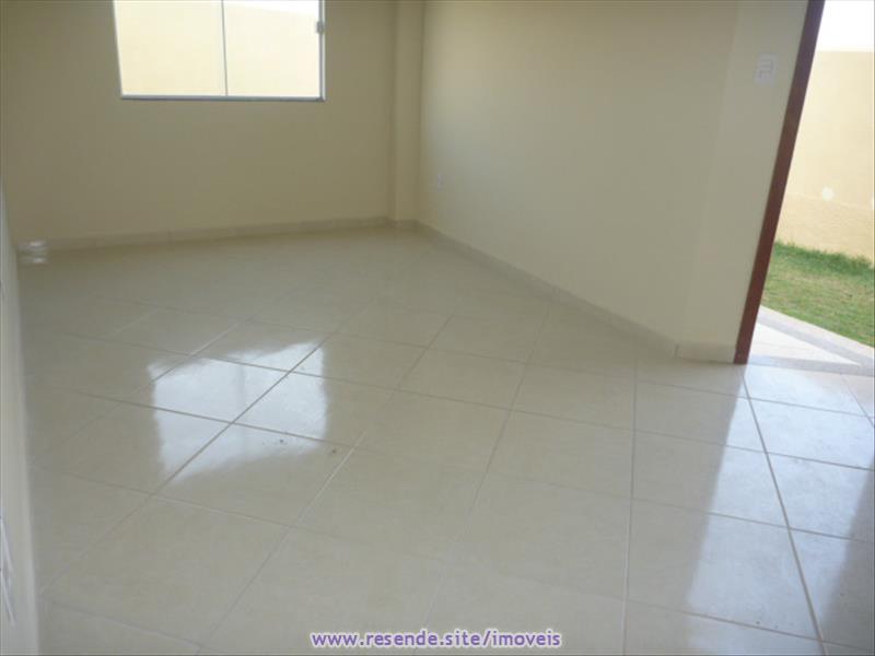 Sobrado a Venda no Parque Ipiranga II em Resende RJ