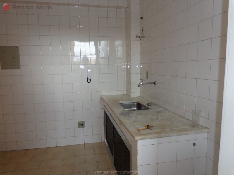 Apartamento para Alugar no Comercial em Resende RJ