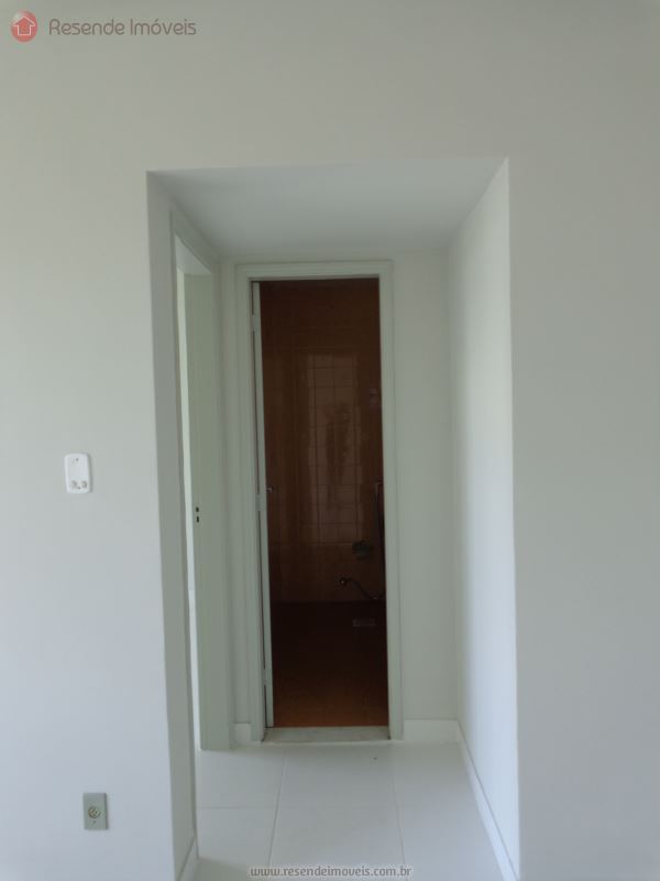 Apartamento para Alugar no Comercial em Resende RJ