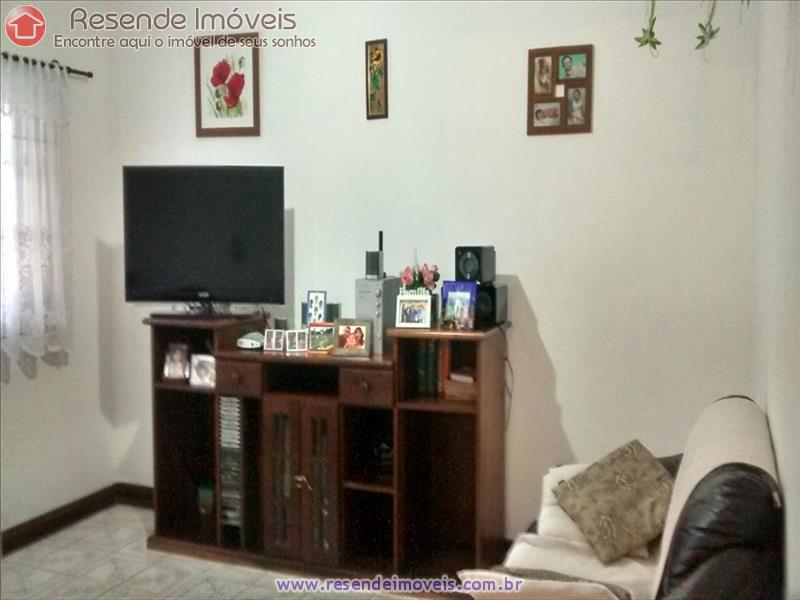 Casa a Venda no Montese em Resende RJ