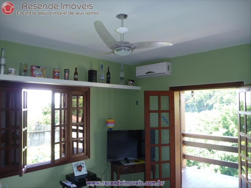 Casa a Venda no Montese em Resende RJ