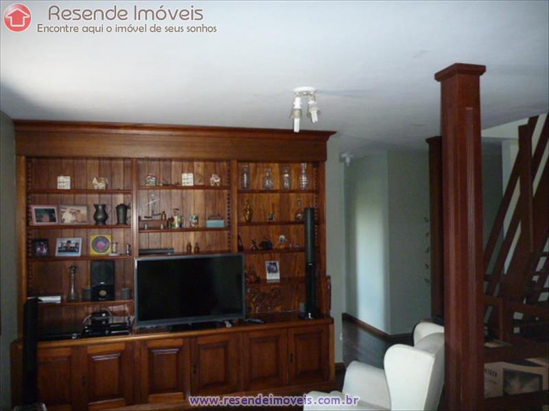 Casa a Venda no Montese em Resende RJ