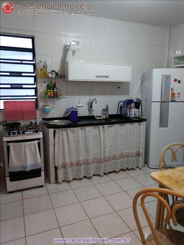 Apartamento para Alugar no Comercial em Resende RJ