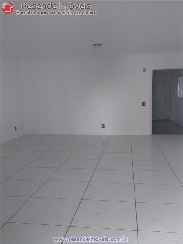 Apartamento para Alugar no Comercial em Resende RJ