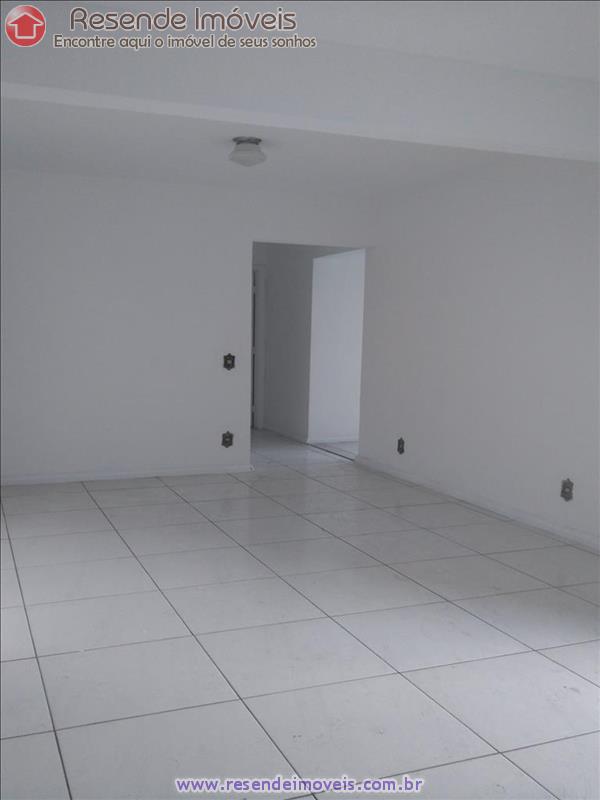 Apartamento para Alugar no Comercial em Resende RJ