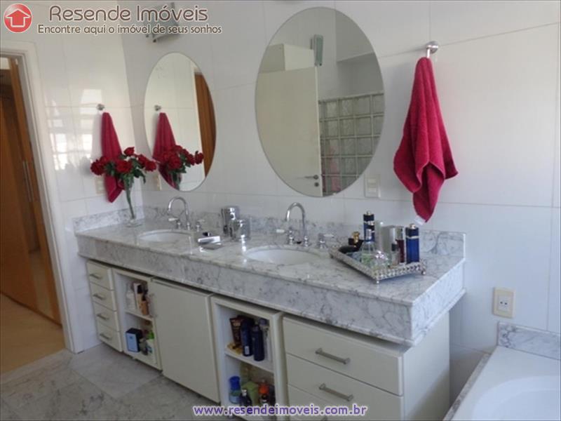 Cobertura a Venda no Campos Elíseos em Resende RJ