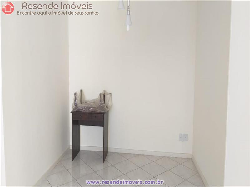 Apartamento a Venda no Comercial em Resende RJ