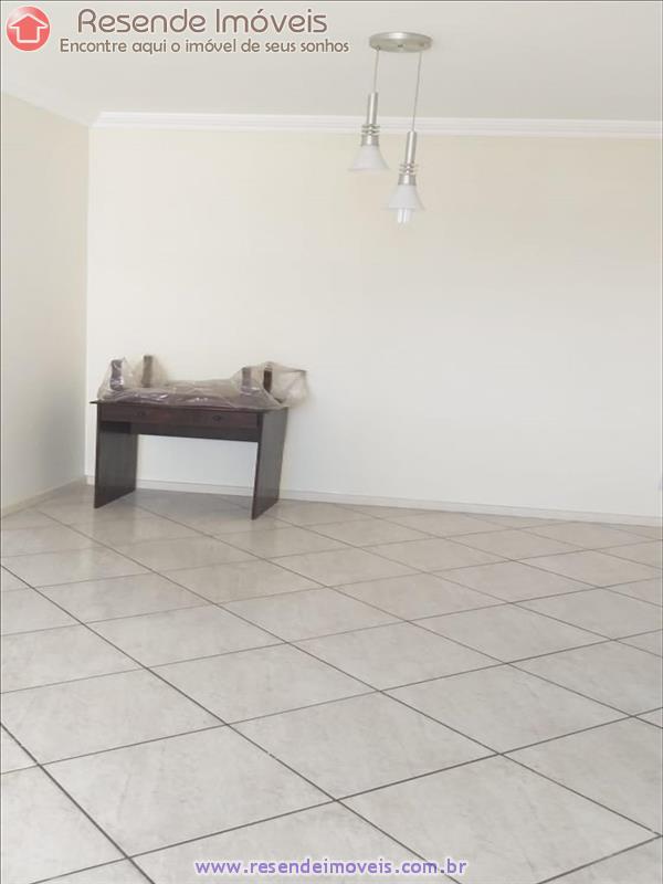 Apartamento a Venda no Comercial em Resende RJ