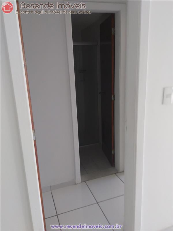 Apartamento para Alugar no Comercial em Resende RJ