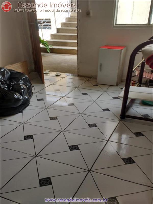 Apartamento para Alugar no Cidade Alegria em Resende RJ