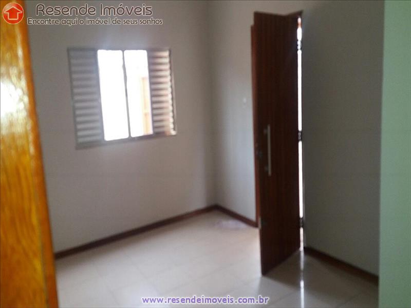 Casa comercial a Venda no Vila Julieta em Resende RJ