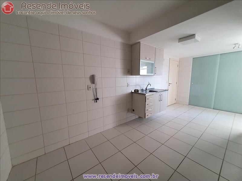Apartamento a Venda no Comercial em Resende RJ