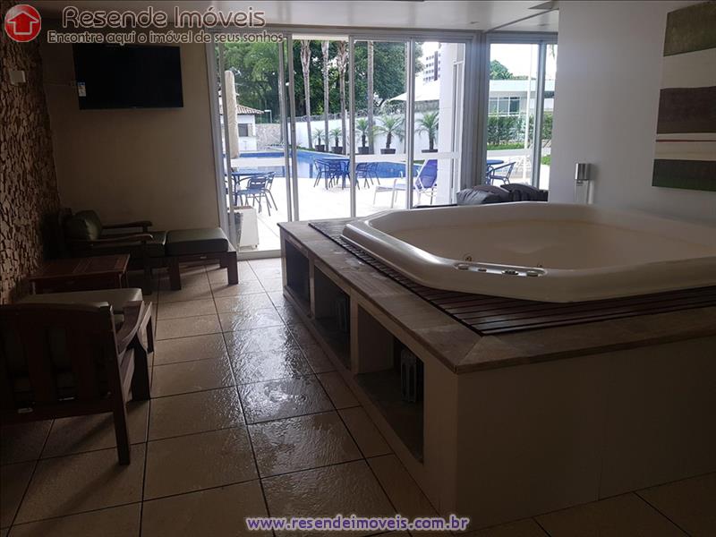 Apartamento a Venda no Comercial em Resende RJ