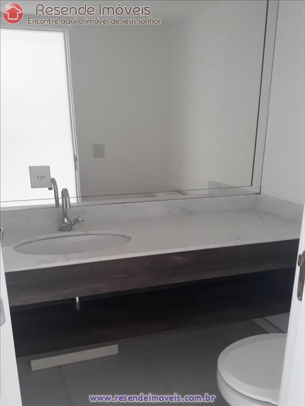 Apartamento a Venda no Comercial em Resende RJ