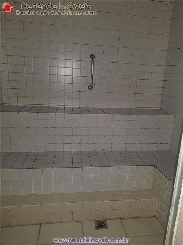 Apartamento a Venda no Comercial em Resende RJ