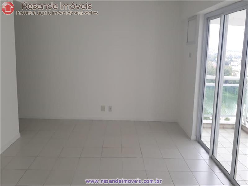 Apartamento a Venda no Comercial em Resende RJ