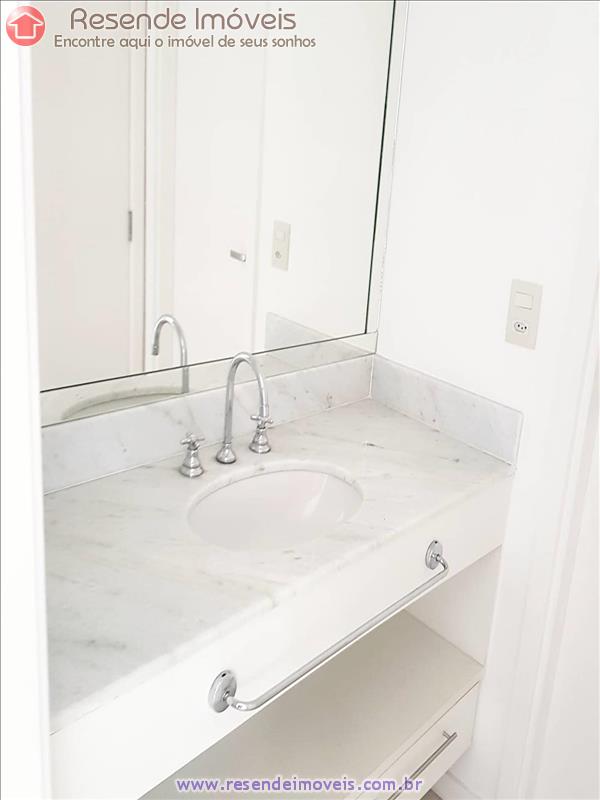 Apartamento a Venda no Comercial em Resende RJ