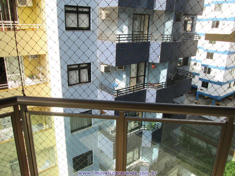 Apartamento para Alugar no Comercial em Resende RJ