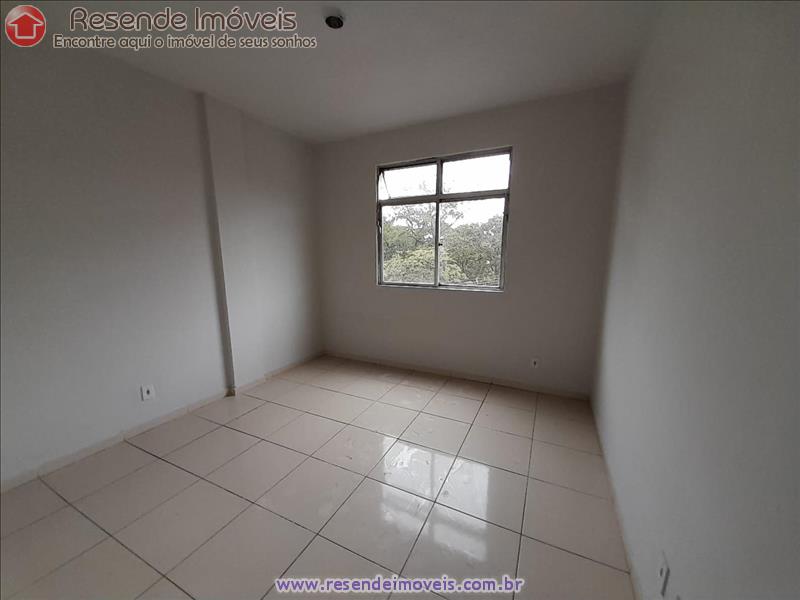 Apartamento a Venda no Comercial em Resende RJ