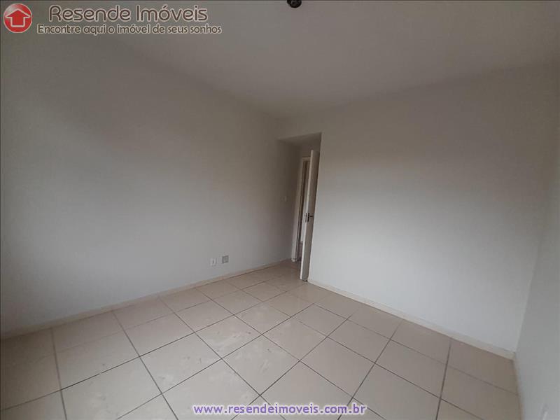 Apartamento a Venda no Comercial em Resende RJ