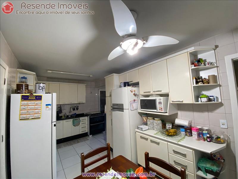 Apartamento a Venda no Jardim Jalisco em Resende RJ