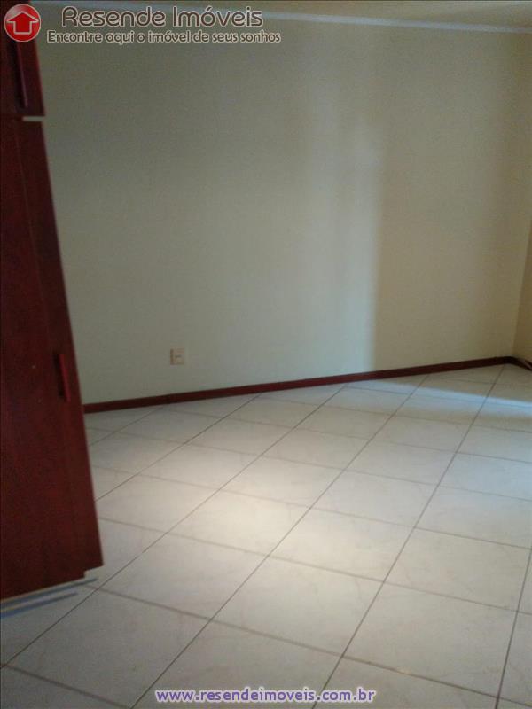 Apartamento para Alugar ou Venda no Campos Elíseos em Resende RJ