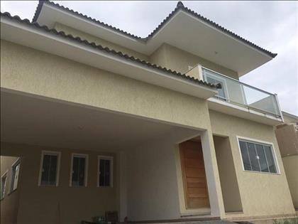 Casa à Venda em Resende RJ