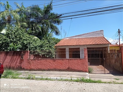 Casa à Venda em Resende RJ