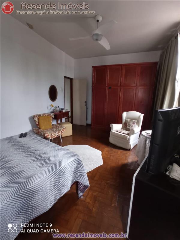 Apartamento a Venda no Comercial em Resende RJ