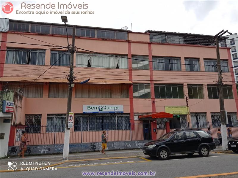 Apartamento a Venda no Comercial em Resende RJ