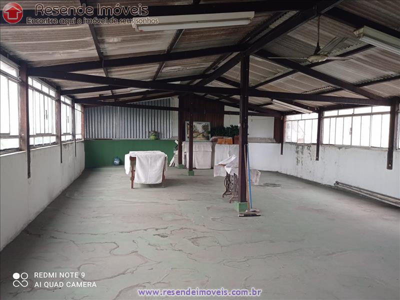 Apartamento a Venda no Comercial em Resende RJ