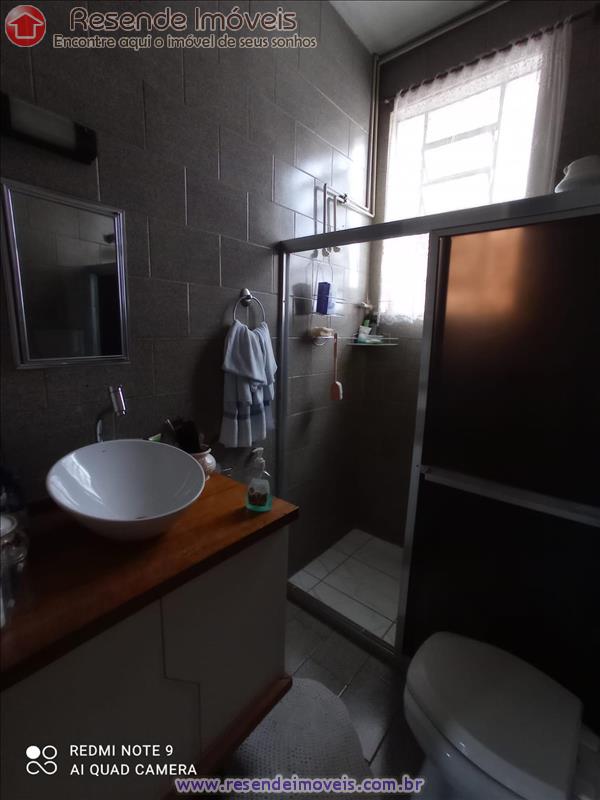 Apartamento a Venda no Comercial em Resende RJ