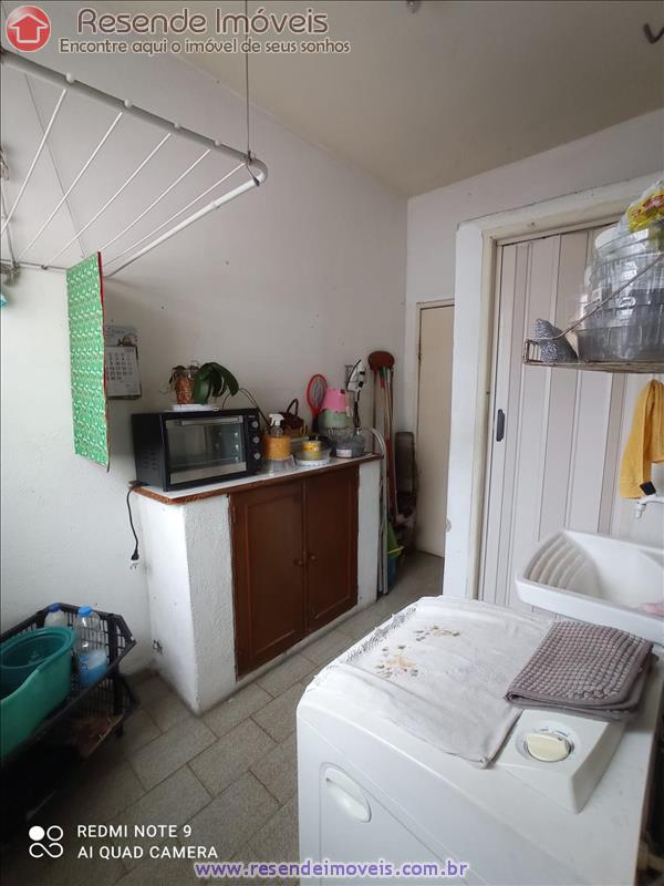 Apartamento a Venda no Comercial em Resende RJ