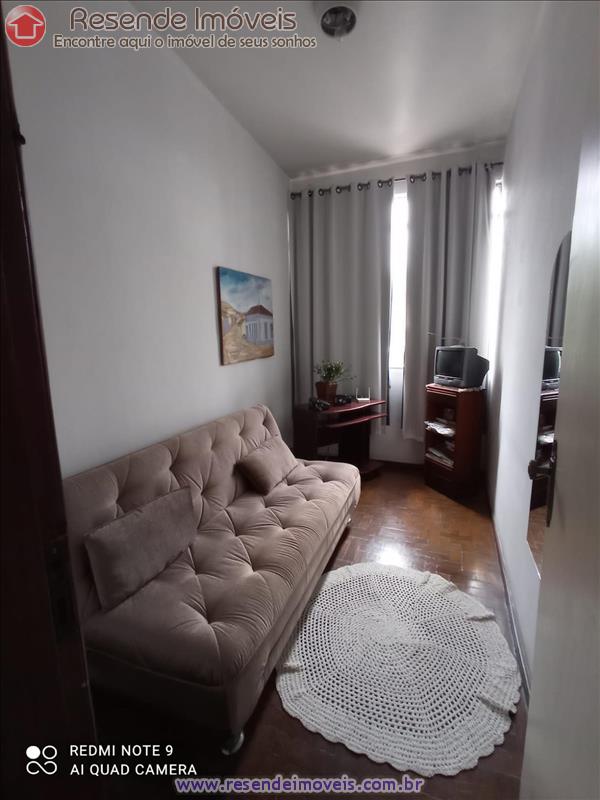 Apartamento a Venda no Comercial em Resende RJ