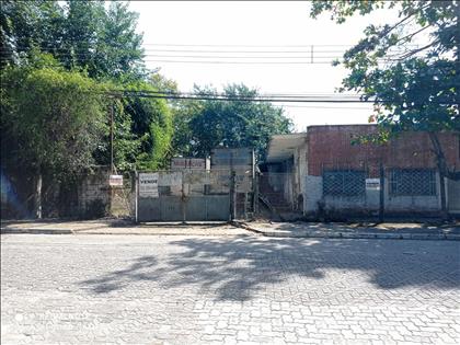 Terreno à Venda em Resende RJ