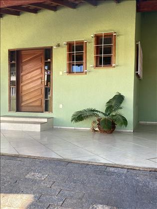 Casa à Venda em Resende RJ