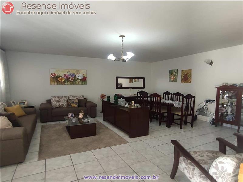 Casa a Venda no Morada da Colina em Resende RJ