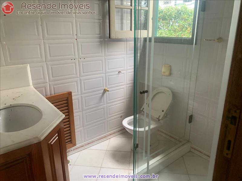 Casa comercial para Alugar no Vila Julieta em Resende RJ