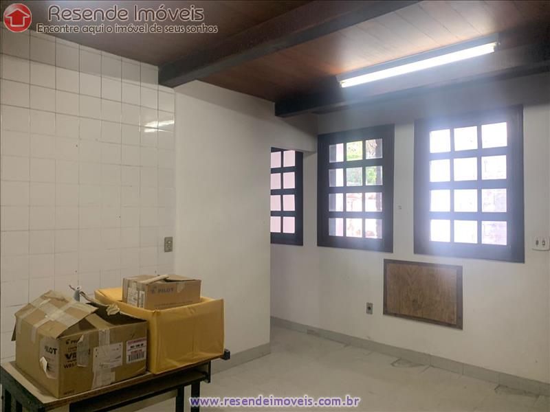 Casa comercial para Alugar no Vila Julieta em Resende RJ