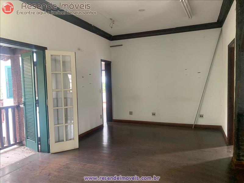Casa comercial para Alugar no Vila Julieta em Resende RJ