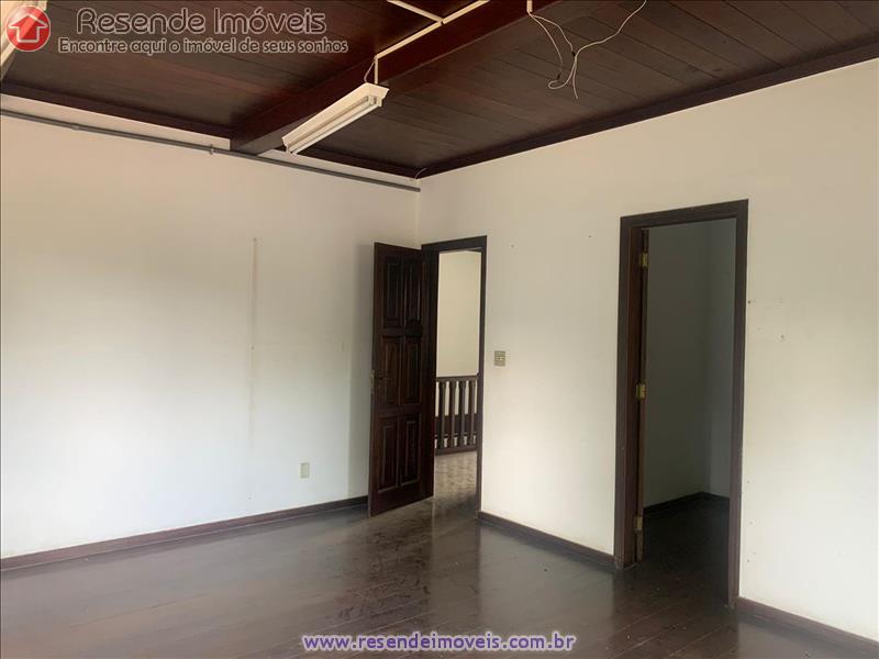Casa comercial para Alugar no Vila Julieta em Resende RJ